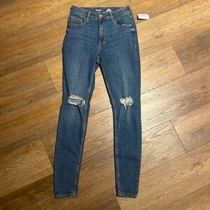 Old Navy Rockstar Super Skinny High-Rise Jeans